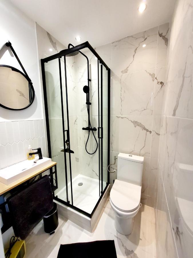 Studio Jeannette Avec Balcon Et Juste A 130 Metres Plage ! Plein Centre ! Wifi - Draps Serviettes Inclus ! تروفيي سور مير المظهر الخارجي الصورة